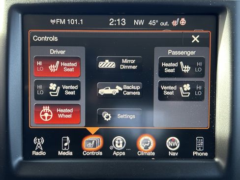 Used 2016 RAM 1500 Laramie Longhorn w/ Convenience Group image 30