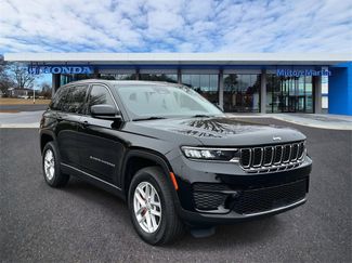 Used 2023 Jeep Grand Cherokee Laredo w/ Luxury Tech Group I video 1