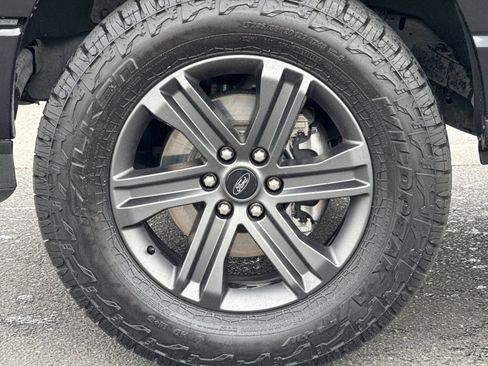 Used 2023 Ford F150 Lariat image 33