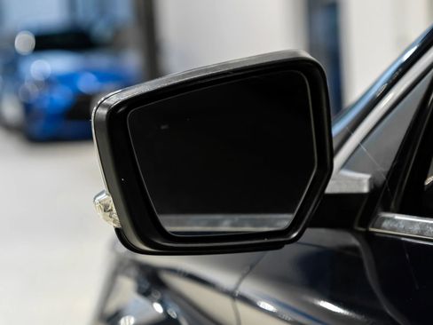 Used 2019 Chevrolet Impala Premier FWD image 40