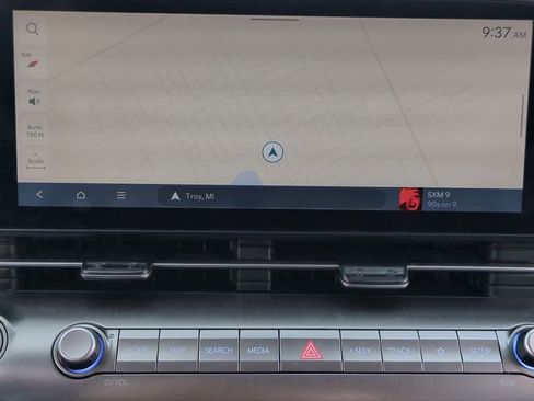 Certified 2025 Hyundai Kona SEL image 27