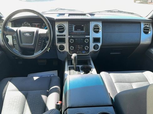 Used 2016 Ford Expedition EL XLT image 15
