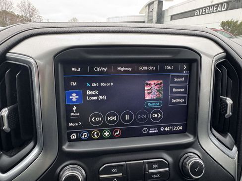 Used 2020 Chevrolet Silverado 1500 LT Trail Boss image 34