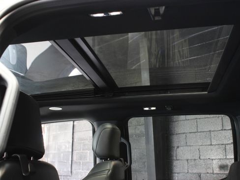 Used 2023 Ford F150 Raptor w/ Raptor Carbon Fiber Package image 30