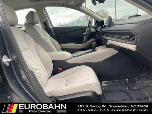 Used 2024 Honda Accord EX image 21