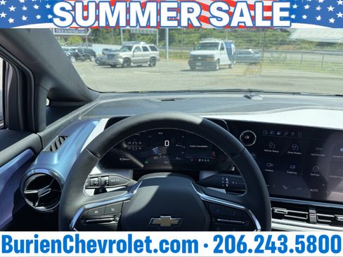 New 2026 Chevrolet Equinox EV LT FWD image 13