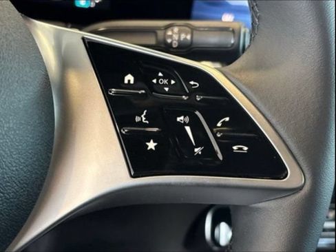 New 2026 Mercedes-Benz GLB 250 4MATIC image 11