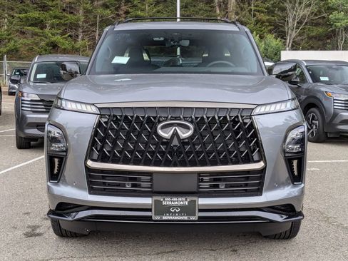 New 2026 INFINITI QX80 SPORT w/ Sport Exterior Package image 3