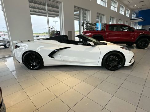 New 2025 Chevrolet Corvette Stingray Preferred Conv w/ Z51 Performance Package image 9