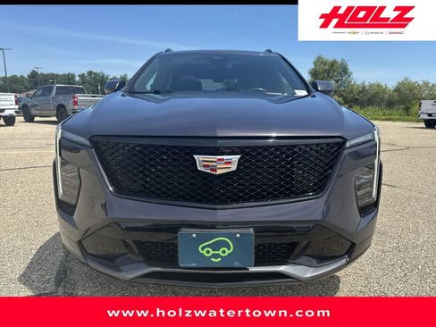 Certified 2024 Cadillac XT4 Sport AWD/4WD image 2