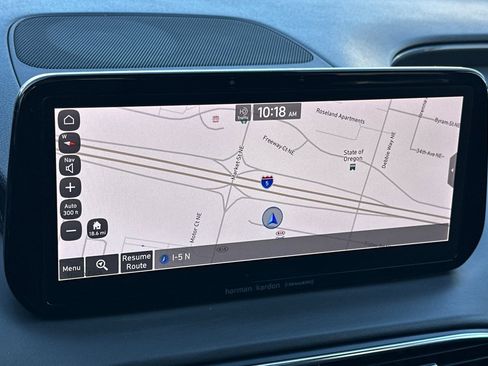 Used 2021 Hyundai Santa Fe Limited w/ Cargo Package image 19