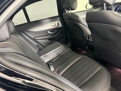 Used 2022 Mercedes-Benz E 350 Sedan image 28