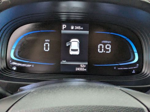 Certified 2023 Hyundai Venue SEL image 21