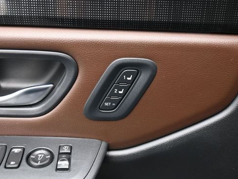 Certified 2023 Honda Pilot Elite image 32