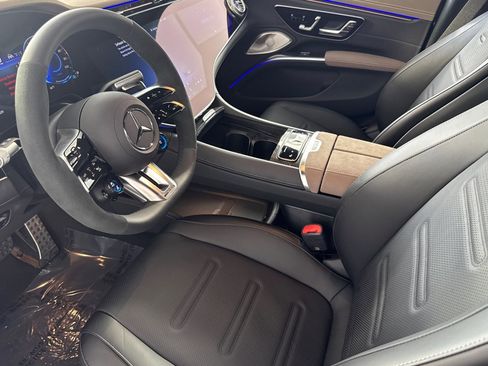 New 2025 Mercedes-Benz EQS AMG 4MATIC image 23