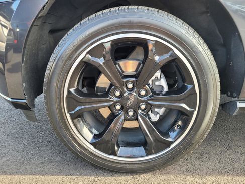 Used 2022 Ford Expedition Limited image 21