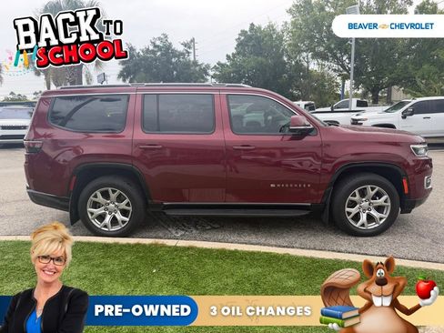 Used 2022 Jeep Wagoneer Series II w/ Convenience Group I RWD image 3