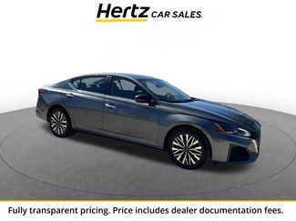 Used 2025 Nissan Altima 2.5 SV FWD video 1