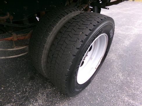 Used 2017 Ford F450 XL image 22