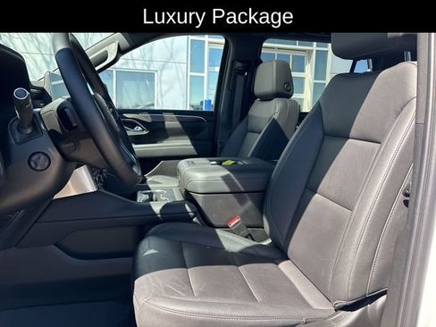 Certified 2023 Chevrolet Suburban Z71 w/ Z71 Off-Road Package image 10