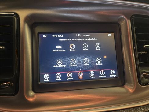 Used 2019 Dodge Challenger SXT image 21