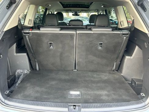 Used 2025 Volkswagen Atlas SE w/ Panoramic Sunroof Package image 55