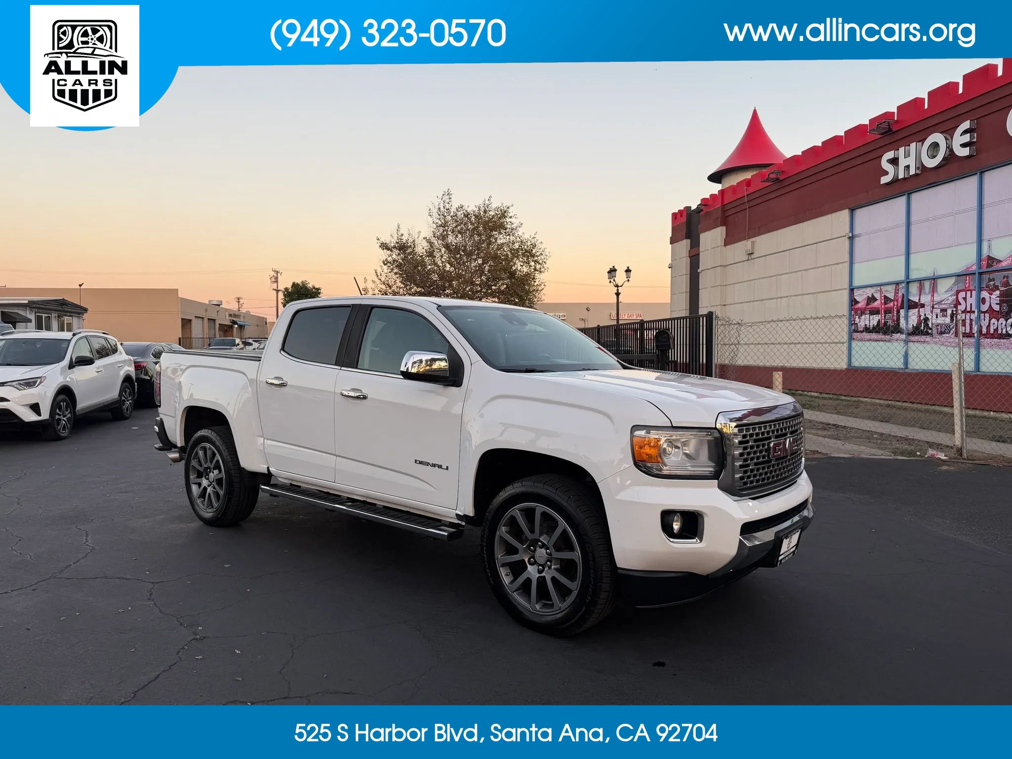 Used 2017 GMC Canyon Denali AWD/4WD image 3