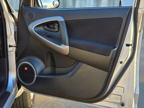 Used 2008 Toyota RAV4 Sport image 27