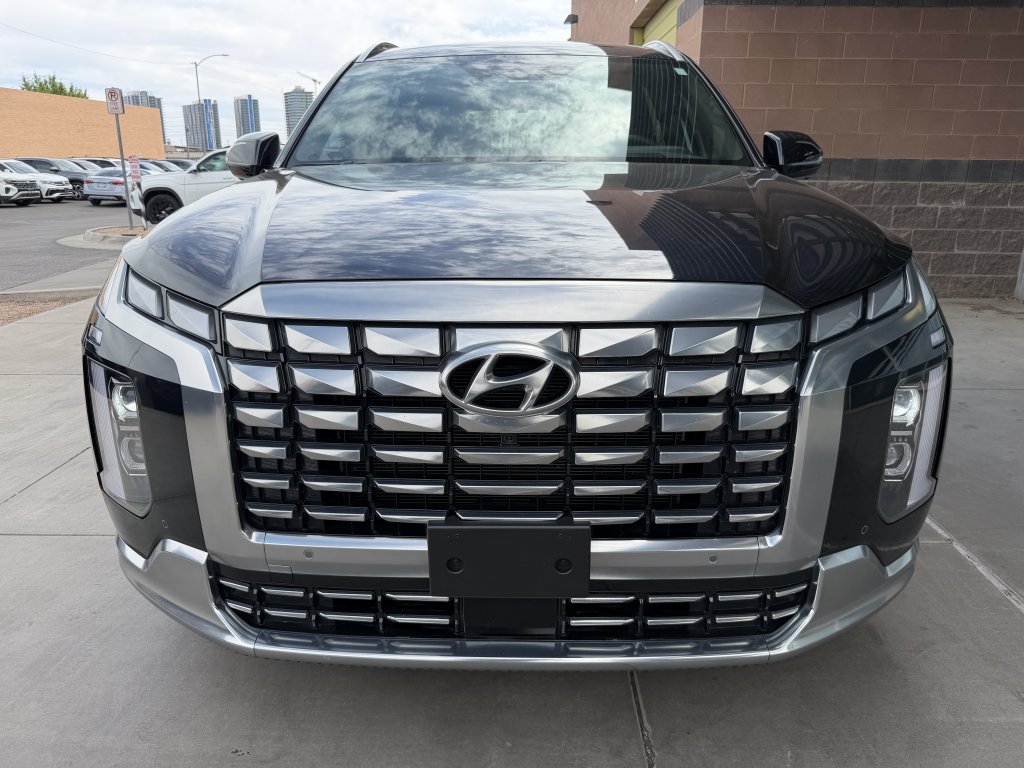 Used 2023 Hyundai Palisade Calligraphy w/ Cargo Package FWD image 10