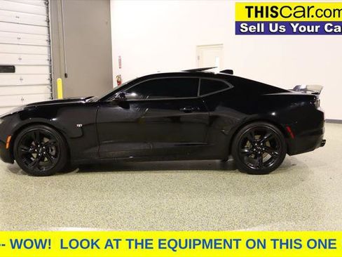 Used 2023 Chevrolet Camaro LT w/ RS Package image 4