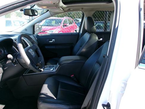 Used 2009 Ford Edge Limited image 17