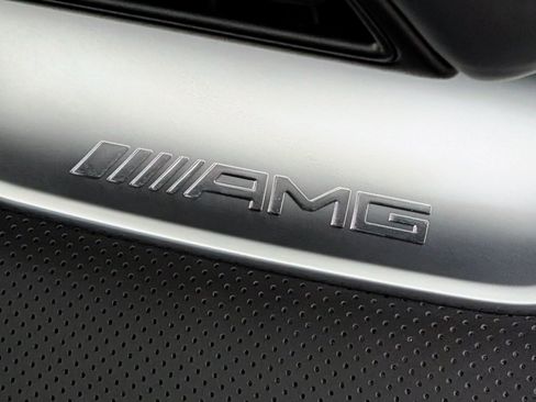 Used 2022 Mercedes-Benz SL 55 AMG 4MATIC w/ Driver Assistance Package image 20