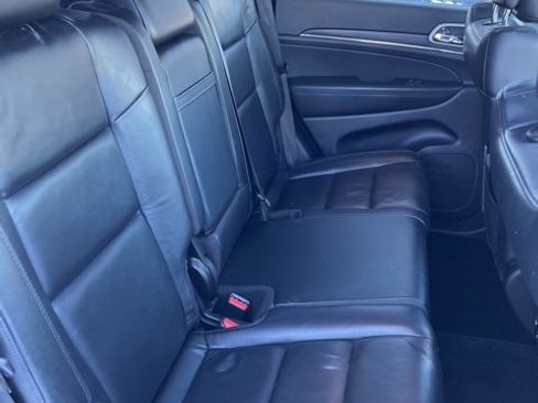 Certified 2022 Jeep Grand Cherokee Limited image 15