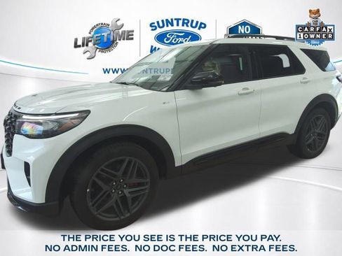 Used 2025 Ford Explorer ST-Line w/ ST-Line Street Pack AWD/4WD image 1