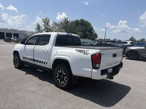Used 2020 Toyota Tacoma SR w/ SR Convenience Package RWD image 5