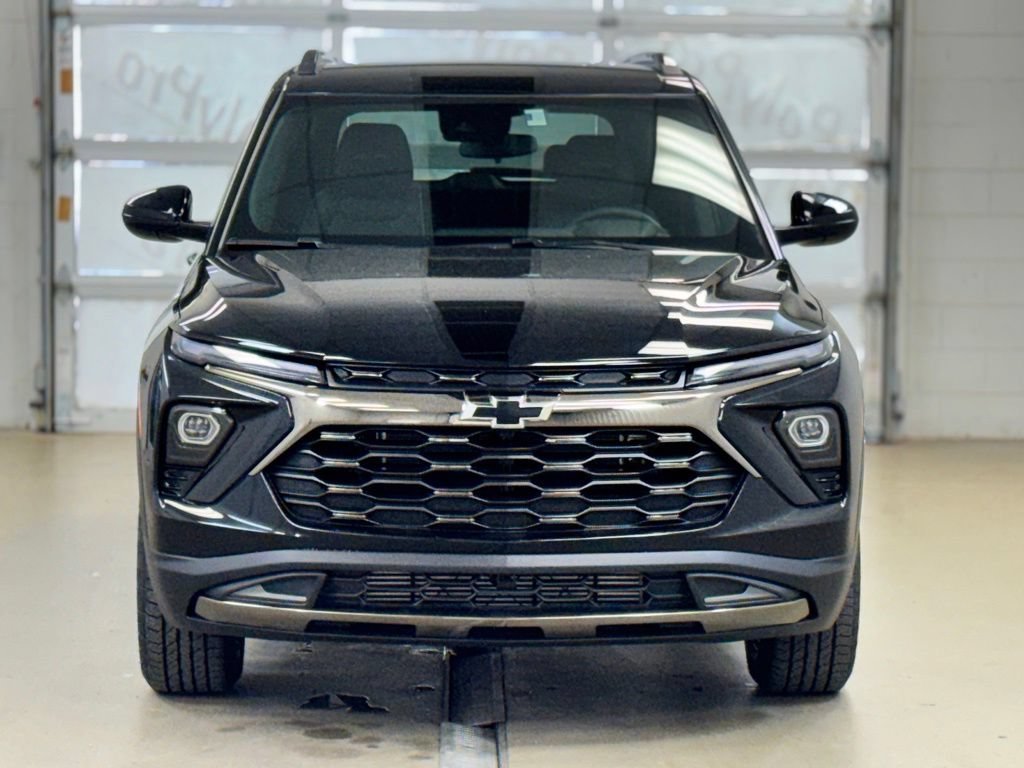 New 2026 Chevrolet TrailBlazer ACTIV FWD image 2