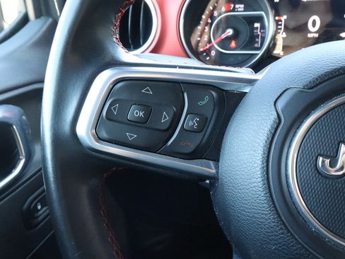 Used 2021 Jeep Wrangler Unlimited Rubicon AWD/4WD image 29