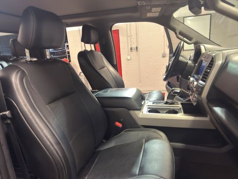 Used 2016 Ford F150 Lariat w/ Equipment Group 502A Luxury image 21