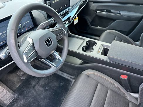 New 2026 Honda Prologue EX image 10