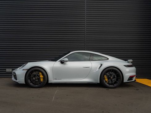 Used 2024 Porsche 911 Turbo S image 2