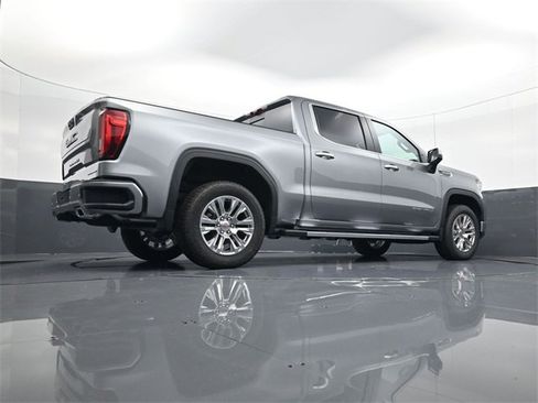 Used 2025 GMC Sierra 1500 Denali w/ Technology Package image 25