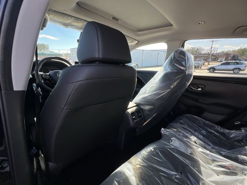 New 2025 Acura ADX Base image 23