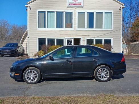 Used 2011 Ford Fusion SEL w/ 302A Rapid Spec Order Code image 2