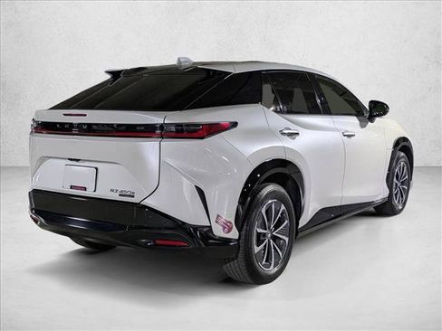 Used 2024 Lexus RZ 450e Premium w/ Technology Package image 5