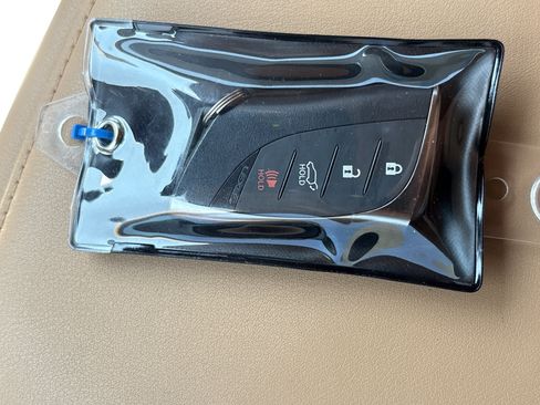 Used 2024 Lexus NX 250 FWD image 36