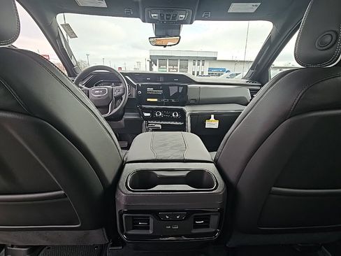 New 2026 GMC Sierra 1500 AT4X image 14