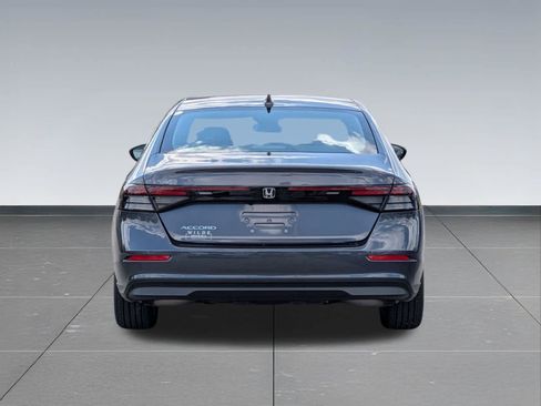 Certified 2023 Honda Accord EX image 5