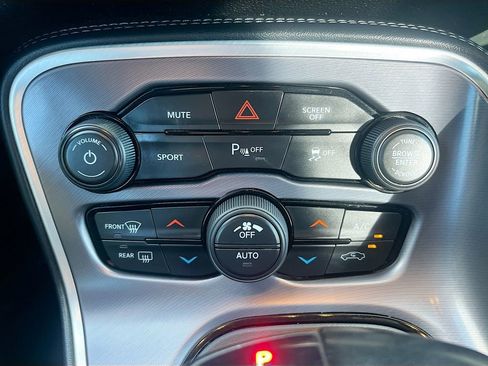 Used 2021 Dodge Challenger R/T w/ Blacktop Package image 15