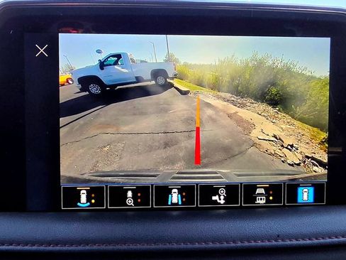 Used 2022 Chevrolet Tahoe RST w/ Luxury Package image 48