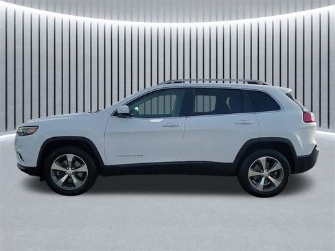 Used 2020 Jeep Cherokee Limited image 6